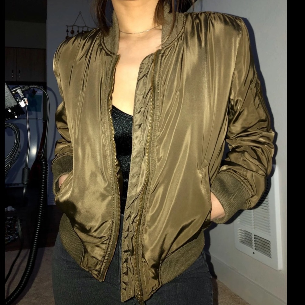 Bomber jacket